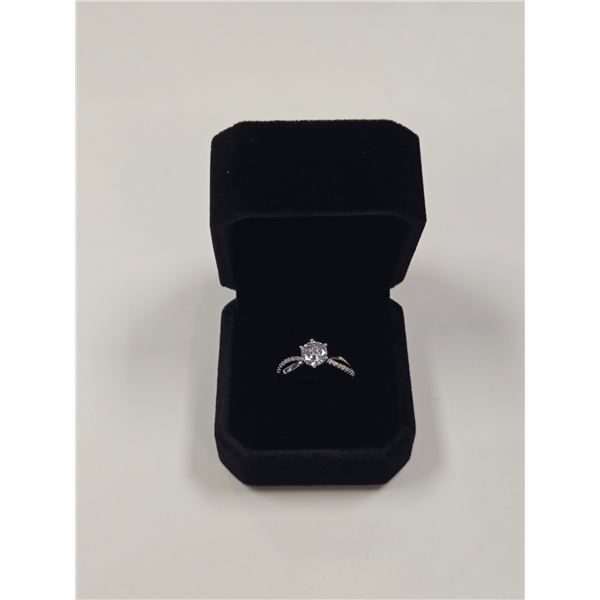 Sterling Silver 1.0ct Simulated Diamond (CZ) Twist Ring, Resizable over 925 Sterling Silver w/ White