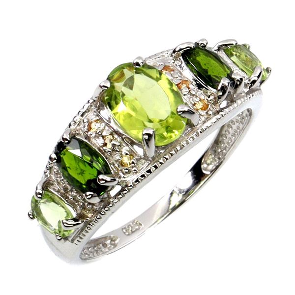 Big 7x5 mm Oval Cut Peridot and Chrome Diopside Ring in 14k White Gold Plated 925 Sterling Silver - 
