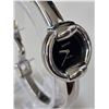 Image 2 : AUTHENTIC GUCCI 1400L QUARTZ WATCH FOR LADIES. BLACK DIAL, STAINLESS STEEL CASE. ORIGINAL GUCCI STAI