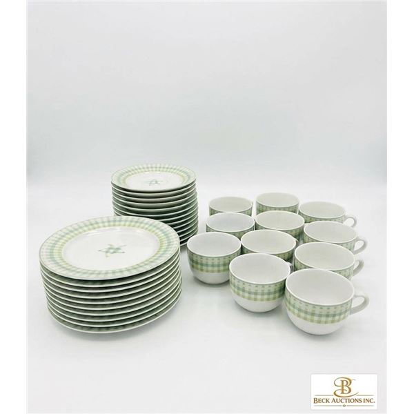 Porcelain Green Gingham Star Coffee Cups and Plates Set of 24 Pieces