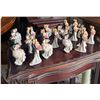 Image 2 : 20 Mixed Resin Bride and Groom Wedding Cake Topper Figurines