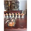 Image 5 : 10 Cherub Figurines, 7 Crucifix Plaques, 1 Madonna Figurine, Assorted Materials