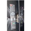 Image 3 : RCA 43-Inch Smart TV 4K UHD Model RNSMU4336 With Remote