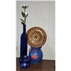 Image 2 : Home Decor Lot: Vase, Decorative Plate, Mini Birdcage Candle Oil Warmer and Mixed Objects