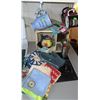 Image 1 : Mugs, Kitchen Textiles, Teapot, Utensil Holder and Wall Hooks Collection