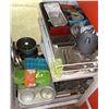 Image 1 : Baking Pans, Kitchen Tools, and Bakeware Lot