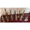 Image 2 : 8 Brass and Alloy Asian-Inspired Figurines With Bird Sculpture