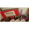 Image 3 : Vintage Festival Ware, Trinkets, Costume Jewelry, Linens, Decorative Items Lot