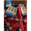 Image 3 : Fischertechnik Construction Set Assorted Parts and Original Boxes
