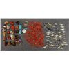 Image 1 : BEADS AND STONES
