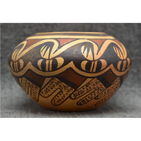 HOPI POTTERY BOWL (ELVA NAMPEYO)