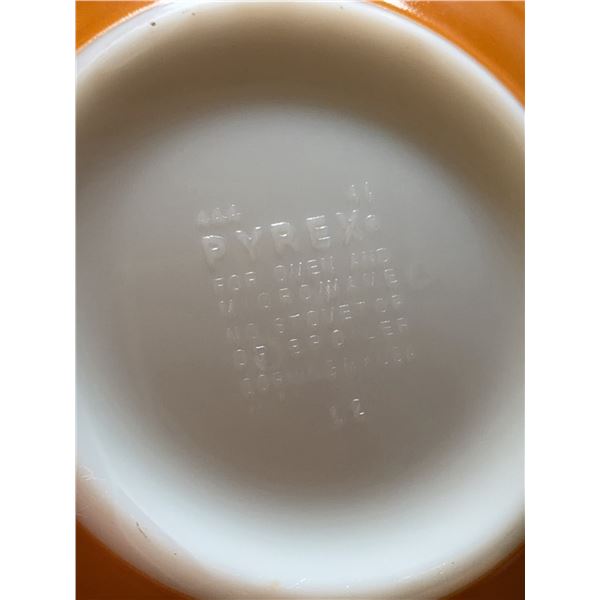 Pyrex &Glass bowls