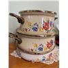Image 6 : Floral Enamel Pots and ChefsMate Pan