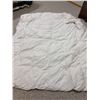 Image 1 : Sears White Down-Filled Duvets