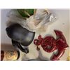 Image 3 : Nautical Decor Lot With Glass Floats and Anchors