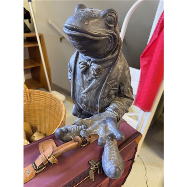 Frog Gentleman Statue, Resin, 20th Century Style
