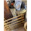 Image 5 : Household Decor and Magazines Lot