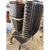 Image 6 : Booker Double Burner Coal Heater, Dominion Foundry