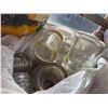 Image 5 : Pottery, Birdhouses, Art Glass & Decor