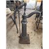 Image 2 : Cast Iron Hand Water Pump with Base