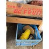 Image 8 : Garden Decor, Tools, and Planters
