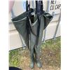 Image 3 : BUNKIE Outdoor Size 10 & 11 no brand Water Waders