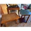 Image 3 : Three Small Tables and Pumpkin Floral Center
