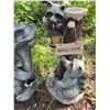 Image 5 : Lawn Statues, Water Fountain and Cowboy Boot Ornaments,