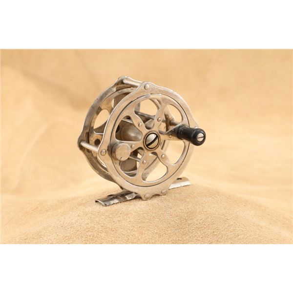 Winchester Armax Model 1396 Click-and-pawl Fly Reel Nickel Finish Bakelite Handle