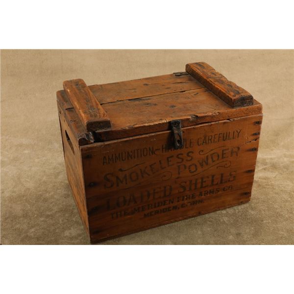 Antique 1900's Meriden Fire Arms Co. "smokeless Powder" Wood Shotgun Shell Ammunition Crate