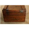 Image 4 : Antique 1900's Meriden Fire Arms Co. "smokeless Powder" Wood Shotgun Shell Ammunition Crate