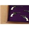Image 5 : Set Of 5 Exhibition Grade Cased Set Of 5 Uberti Miniature Colt Single Action Army Revolvers