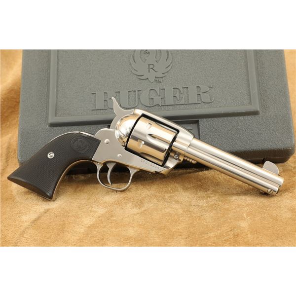 Ruger Vaquero Cowboy Fast Draw .45 Colt 4 5/8" Gloss Stainless Single Action Revolver Mfd 2008