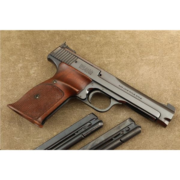 Early Smith & Wesson Model 41 Lightweight Sporter .22 Lr 5" Match Target Pistol 1959-1960 C&r