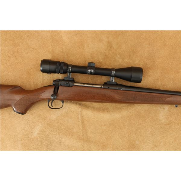 Savage 114 .270 Winchester 22" Bolt Action Rifle & Swift Scope, Mfd 1999-2003