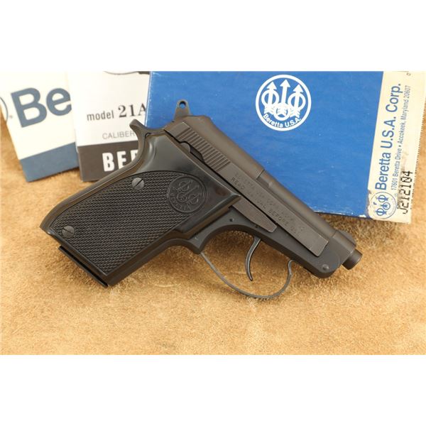 Beretta 21a Bobcat .22 Lr 2.4" Sa/da Semi-automatic Pistol & Box, Mfd 1997