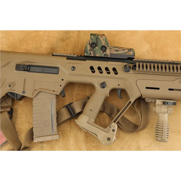 Iwi Tavor Sar 5.56mm Nato 16.5" Semi-automatic Bullpup Rifle With Eotech 550 & 7 Magazines
