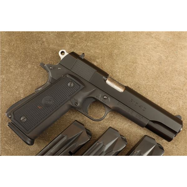 Para-ordnance Model P16.40 P16-40 .40 S&w 5" 2011 1911 Semi-auto Pistol & 4 Mags