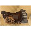 Image 11 : Antique 1880s Island City Saddlery Roper Single Cinch Saddle With Saddlebags, Lariat & Blanket