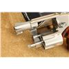Image 21 : Smith & Wesson 649 No Dash .38 Bodyguard Stainless .38 Special 2" Double Revolver 1987