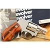 Image 5 : Smith & Wesson 649 No Dash .38 Bodyguard Stainless .38 Special 2" Double Revolver 1987