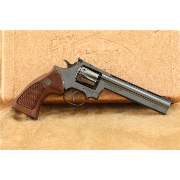 Dan Wesson Monson Model 22-vh 22 Lr 6" Vent-rib Heavy Blued 6-shot Revolver