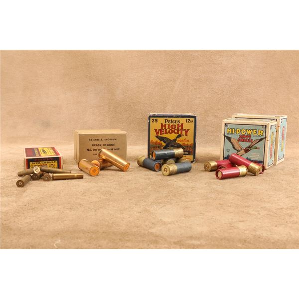 95x 16 & 12 Gauge Mixed Vintage Ammunition Brass & Paper Hulls Rem. Arms, Peters & Federal