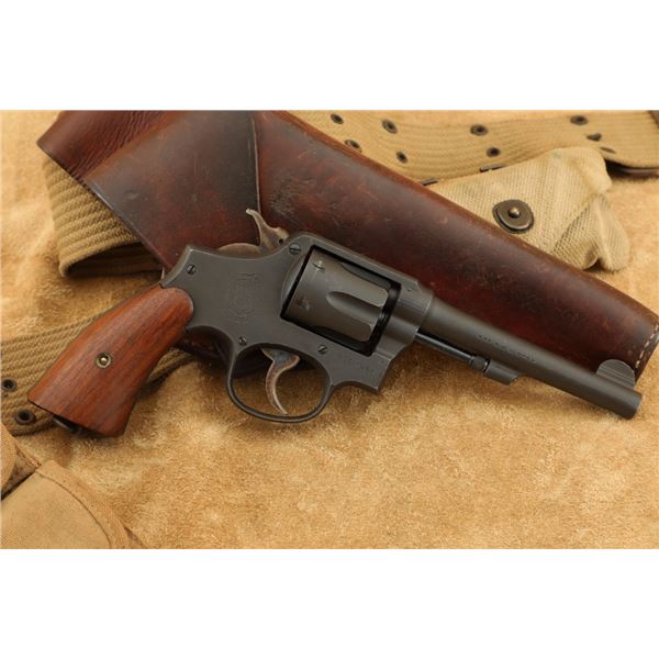 Wwii Lend-lease Smith & Wesson Pre-victory .38/200 British Service Revolver And Belt Rig C&r