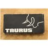 Image 25 : Taurus Model Pt-38s .38 Super 4.25" Stainless Semi-auto Pistol With 3 Mags & Box