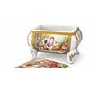Image 5 : Limoges France Porcelain Footed Box With Hand-Painted Romantic Scenes and Gold Trim