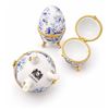 Image 3 : 3 Limoges France Porcelain Egg Trinket Boxes with Blue Floral Design and Gilt Trim