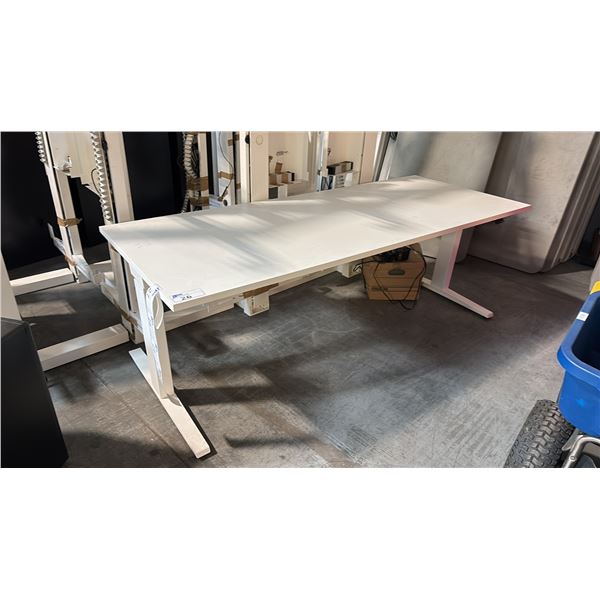 OFITA WHITE 78"X31" ELECTRIC SIT/STAND COMPUTER TABLE