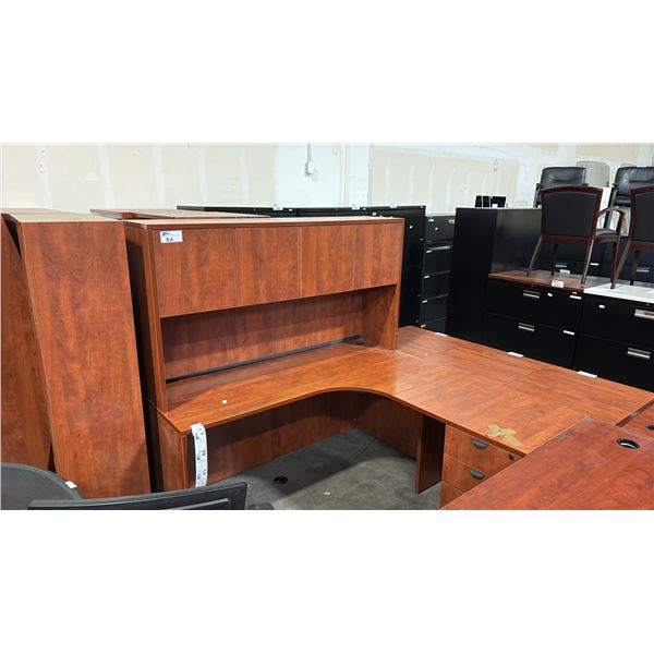 CHERRY CORNER COMPUTER DESK COMES WITH HUTCH APPROX 6'X6'