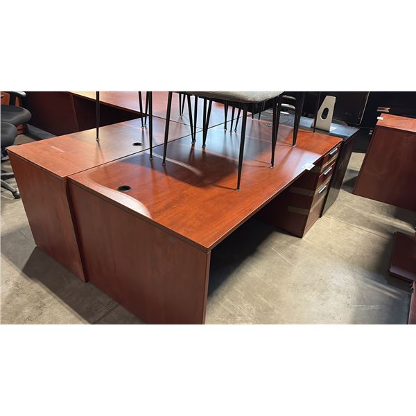 CHERRY 6'3' EXECUTIVE DESK